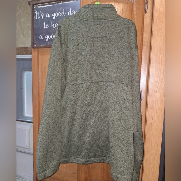A Billabong Men's Olive Green Sweater with adjustable waist strap in a size XL. - Picture 5 of 5